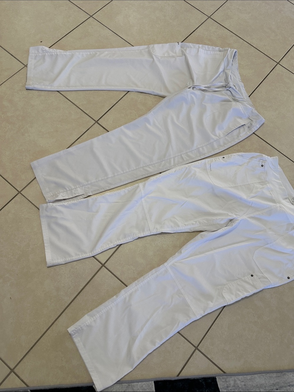 Barco Uniforms White Women's Straight-Leg Chinos